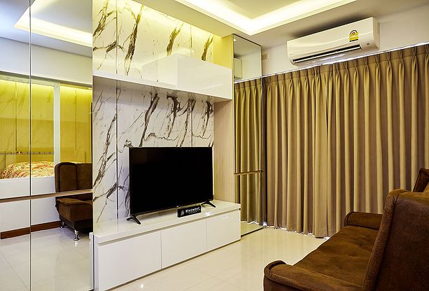 1 Bed Condo · Huai Khwang, bangkok — photo 2