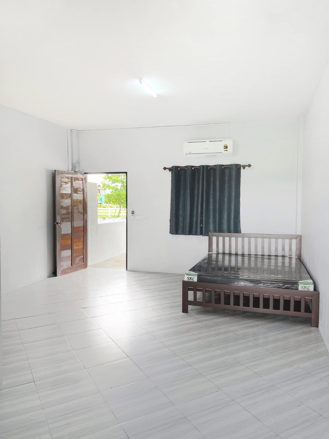 1 Bed Condo — photo 5
