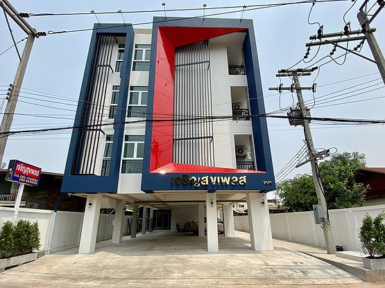 1 Bed Condo — photo 1