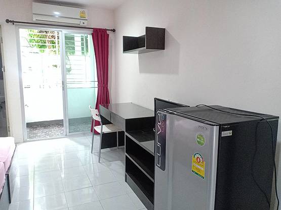 1 Bed Condo — photo 3