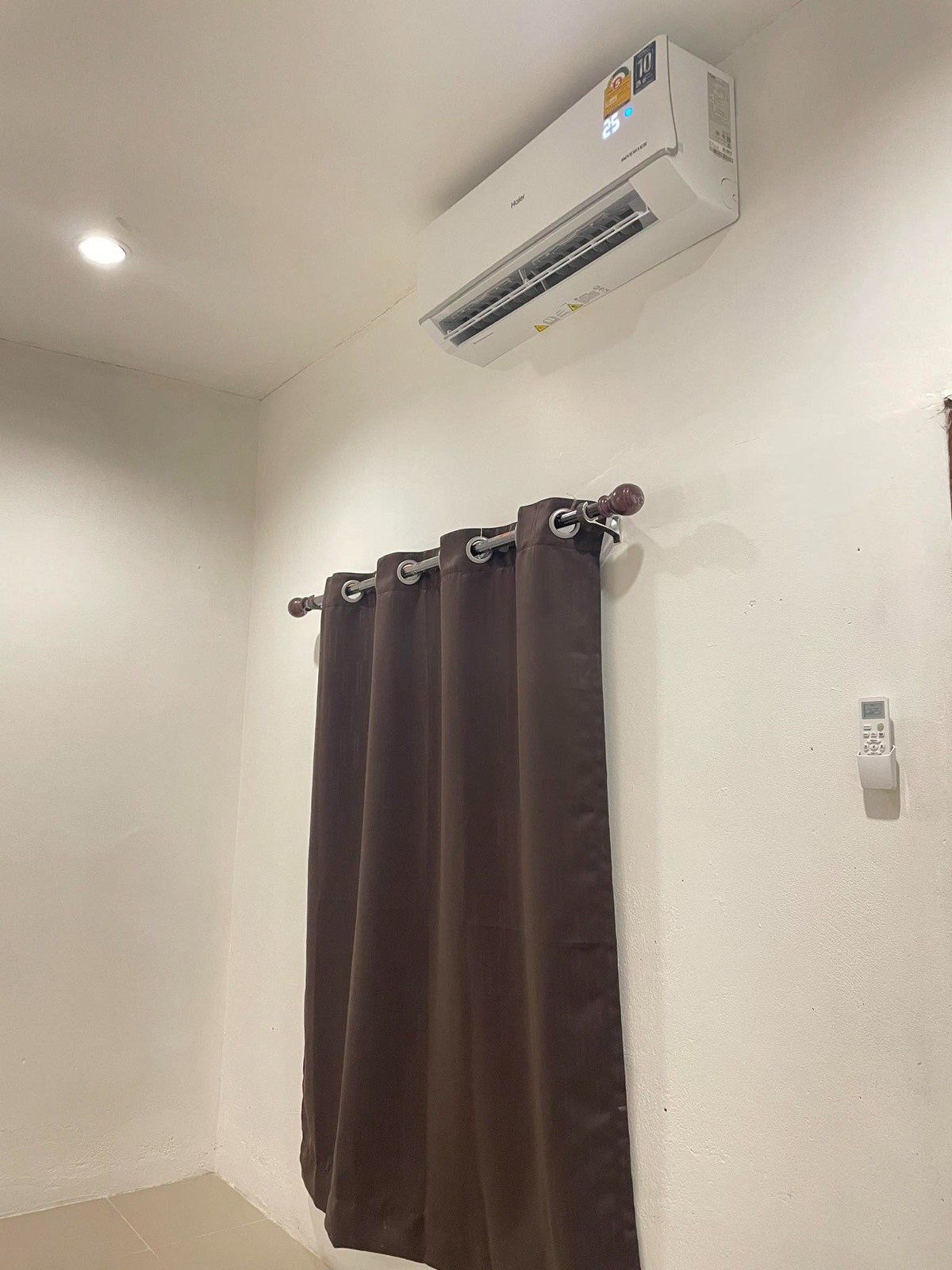 1 Bed Condo — photo 2