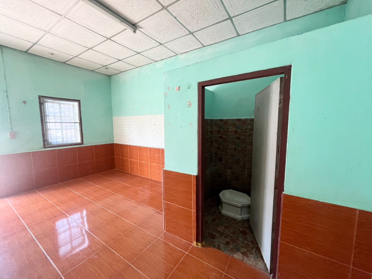 1 Bed Condo · Bang Khun Thian, bangkok — photo 4