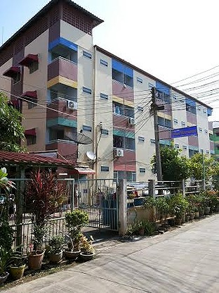 1 Bed Condo — photo 1