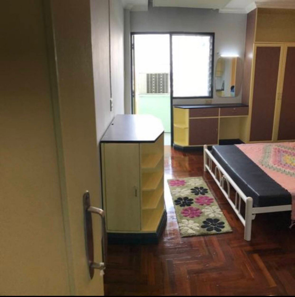1 Bed Condo · Bangkok Noi, bangkok — photo 5