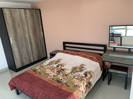 1 Bed Condo · Huai Khwang, bangkok — photo 4