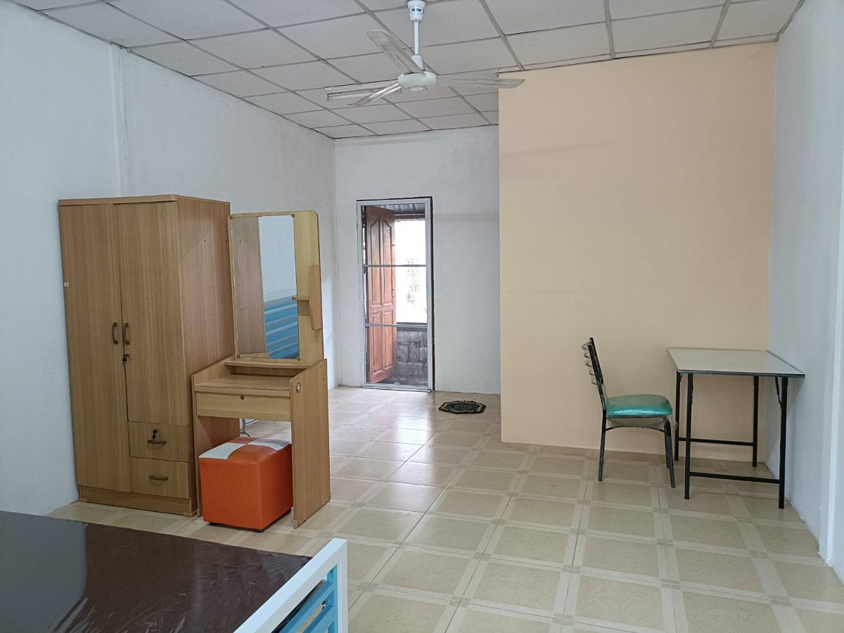 1 Bed Condo — photo 4