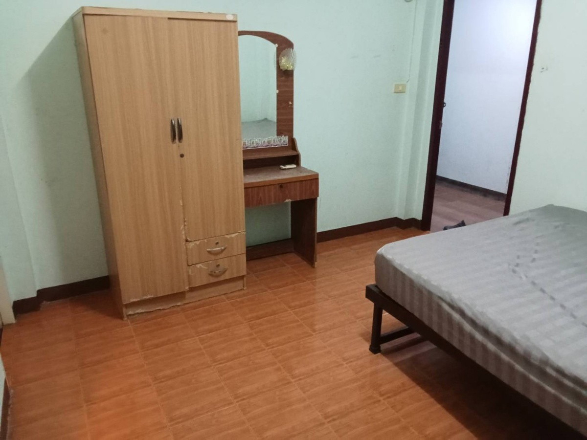 1 Bed Condo — photo 4