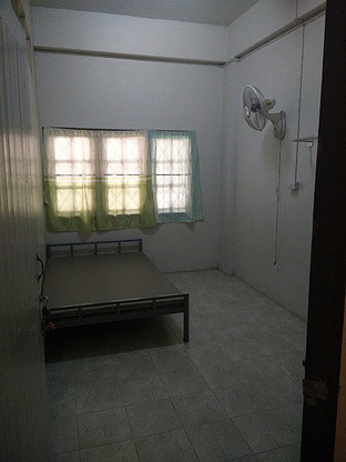 1 Bed Condo — photo 2