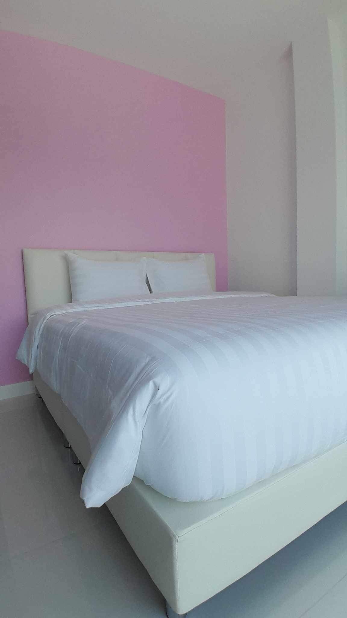 1 Bed Condo — photo 5