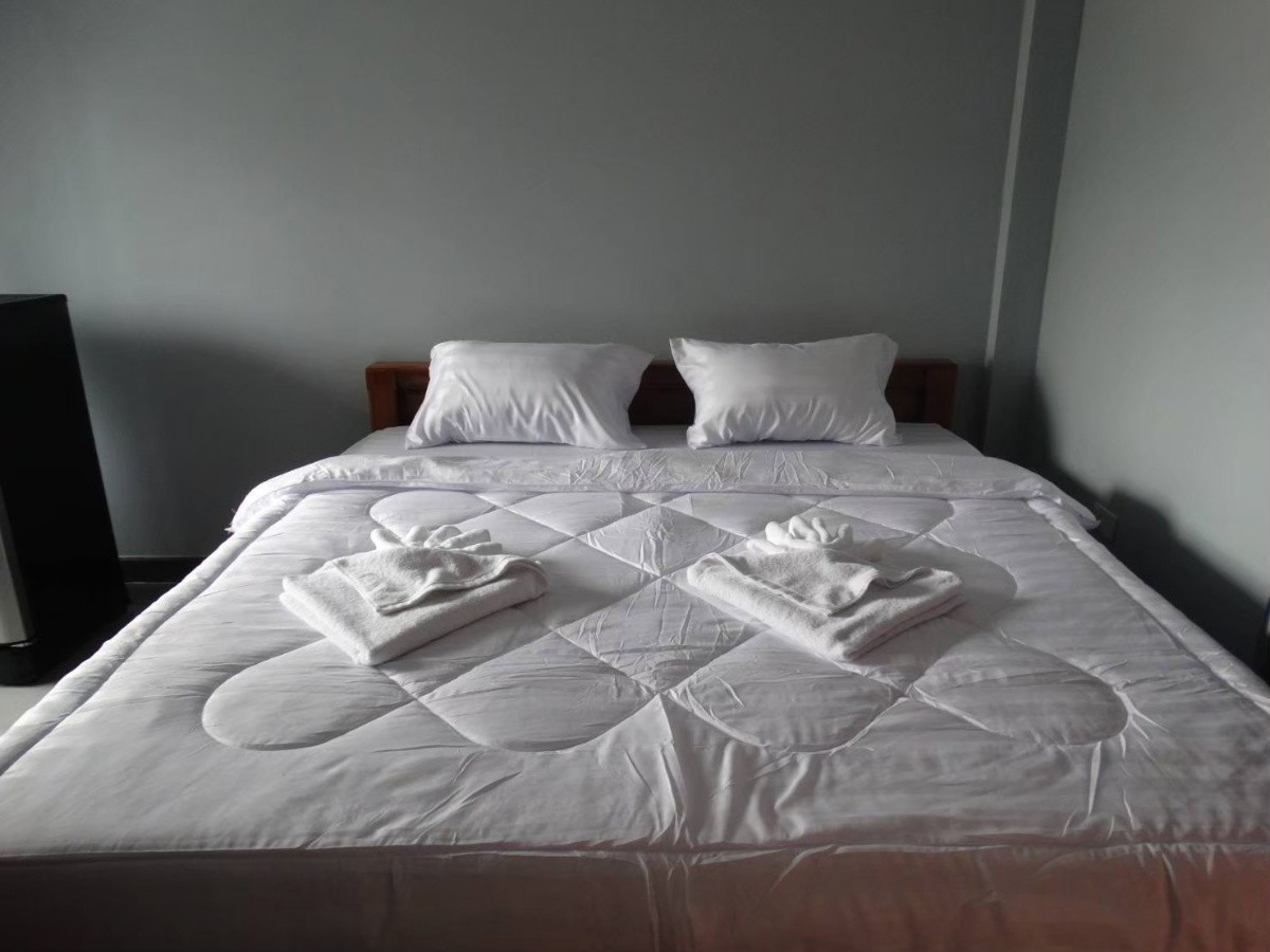 1 Bed Condo — photo 4