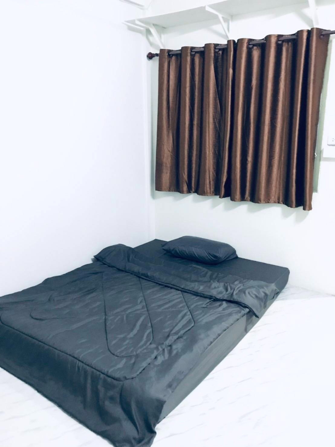 1 Bed Condo — photo 2