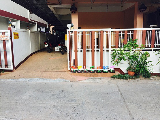 1 Bed Condo — photo 3