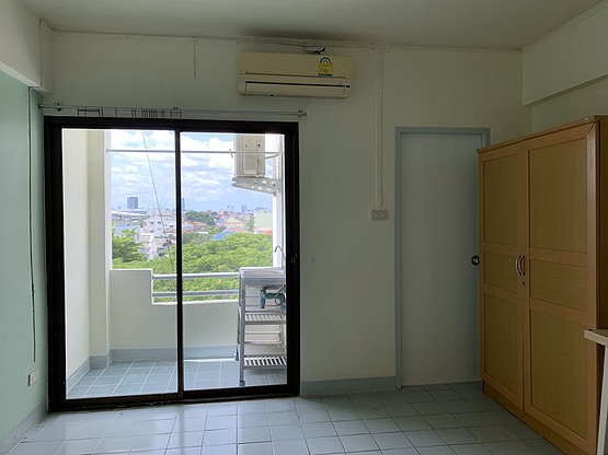 1 Bed Condo · Wang Thonglang, bangkok — photo 4