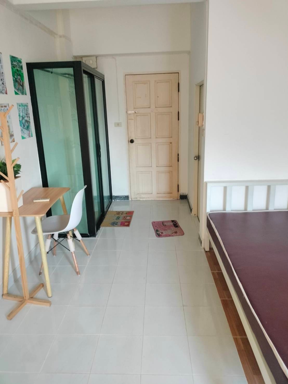 1 Bed Condo — photo 1