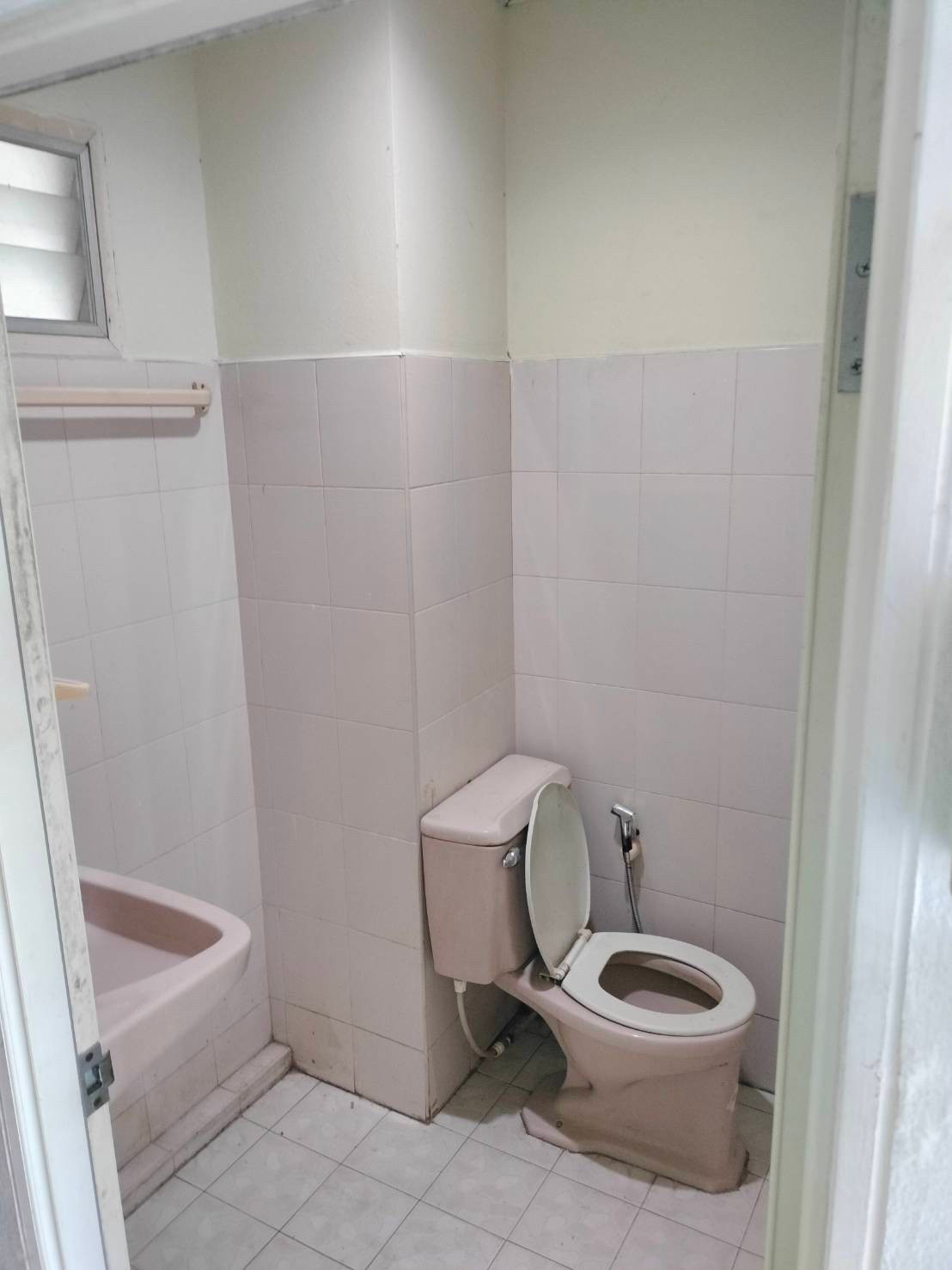 1 Bed Condo — photo 5