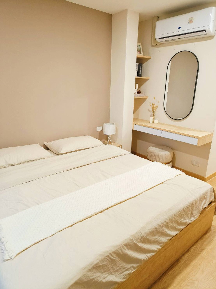 1 Bed Condo — photo 1
