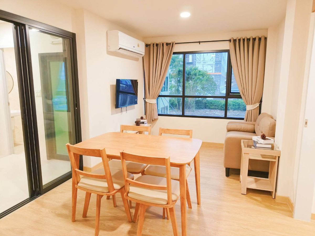 1 Bed Condo — photo 3