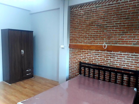 1 Bed Condo — photo 4
