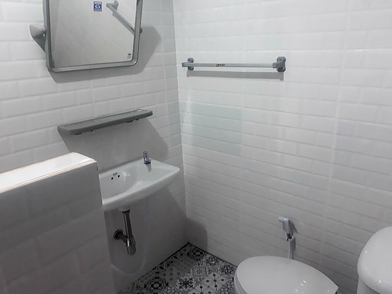 1 Bed Condo — photo 5