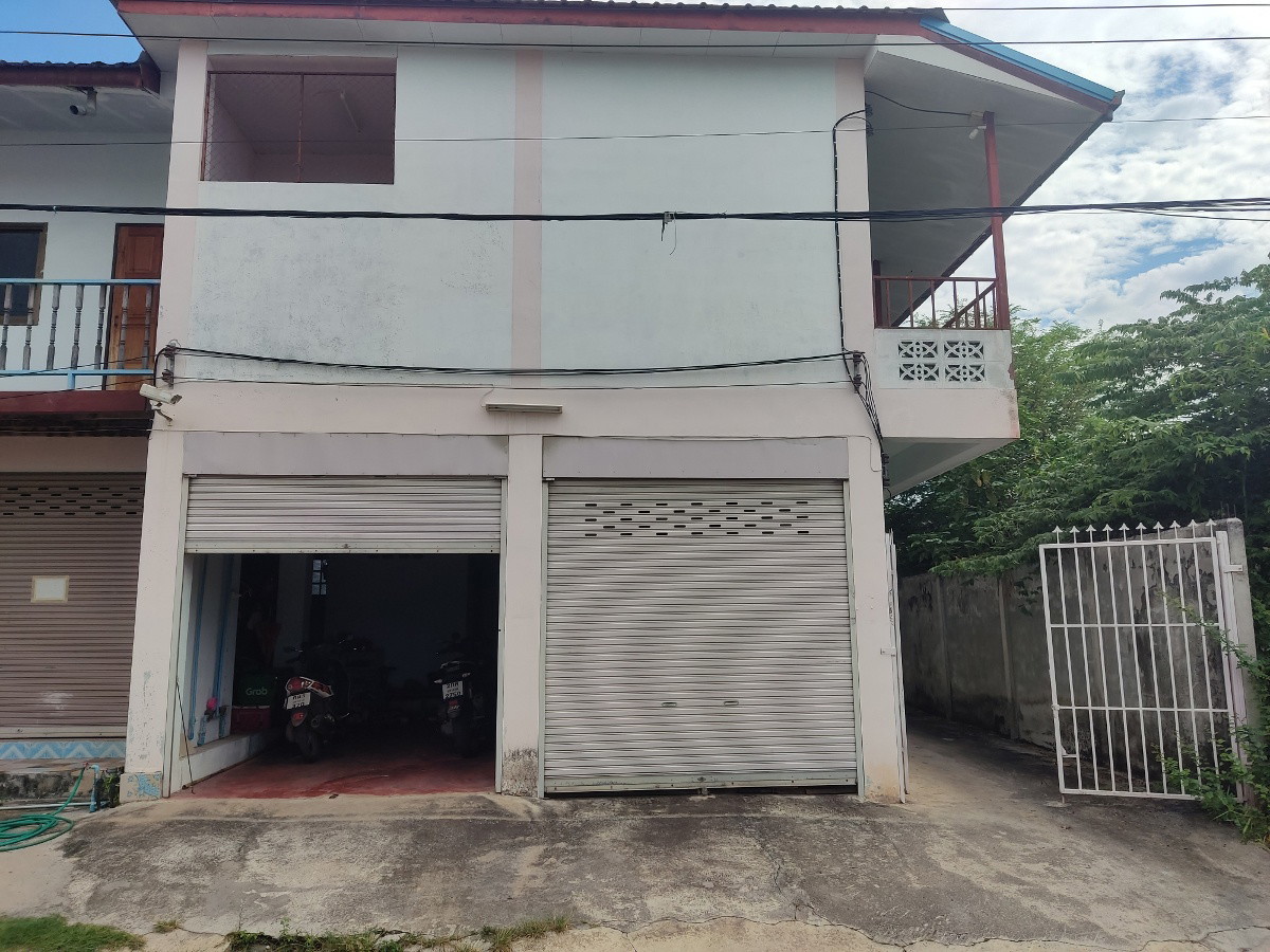 1 Bed Condo — photo 2