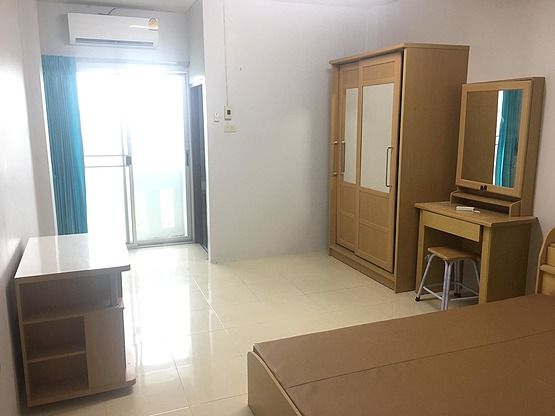 Condo — photo 5