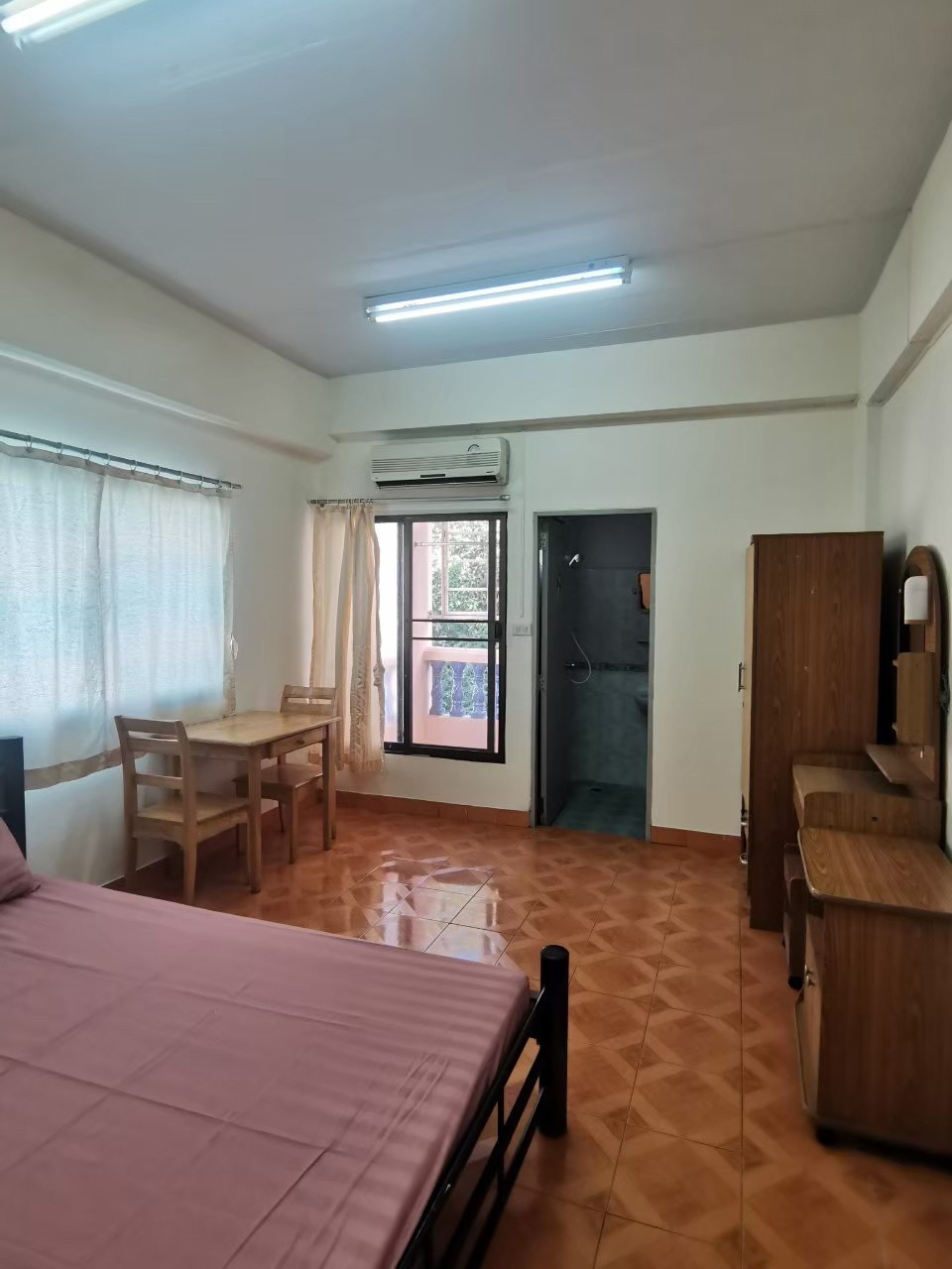 1 Bed Condo · Wang Thonglang, bangkok — photo 3