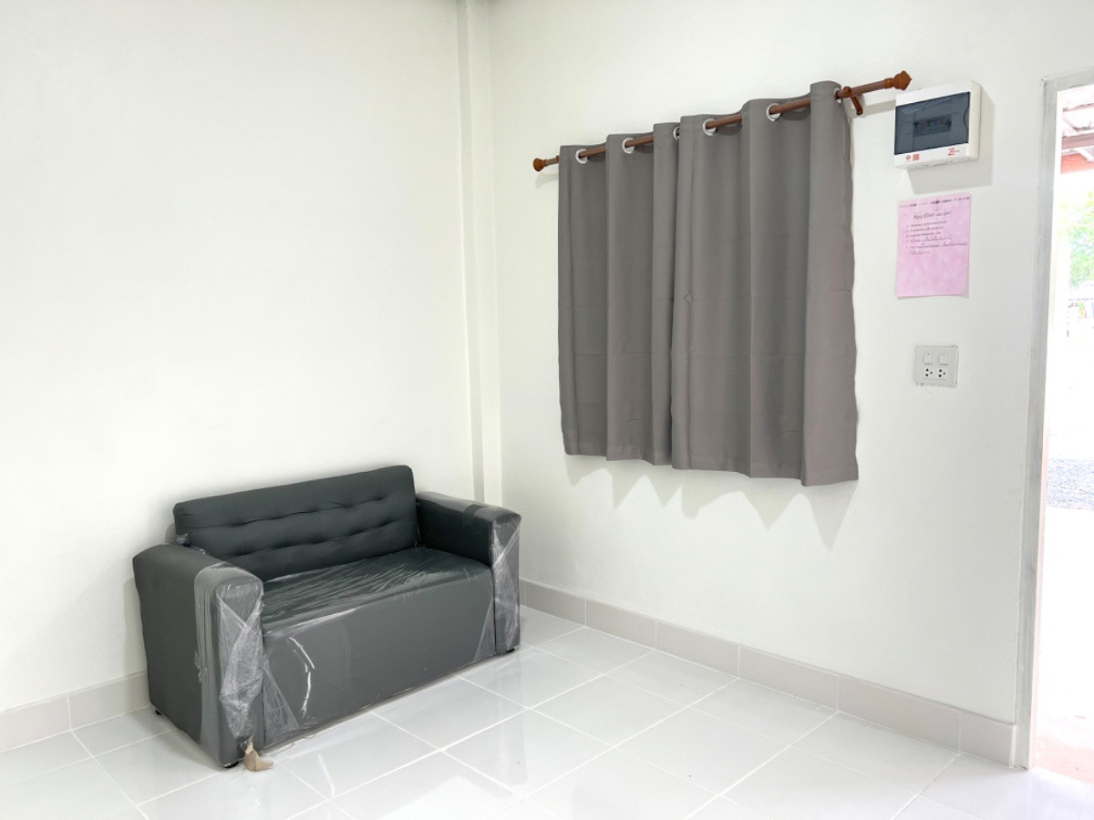1 Bed Condo — photo 3