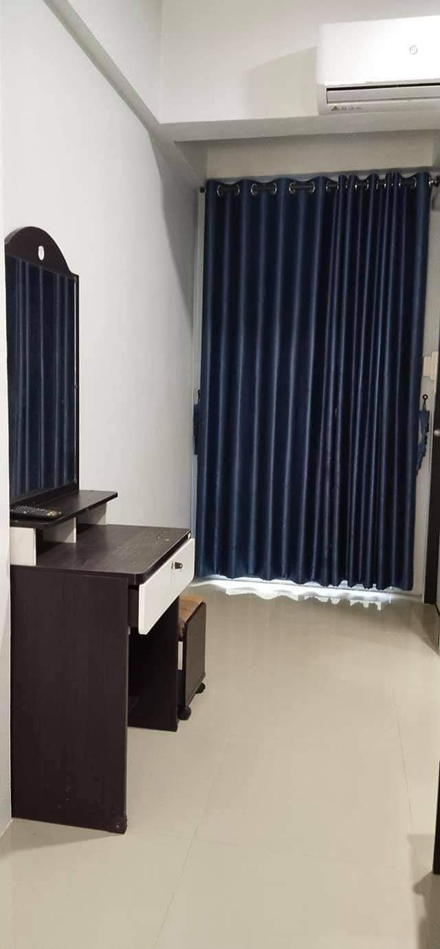 1 Bed Condo — photo 1