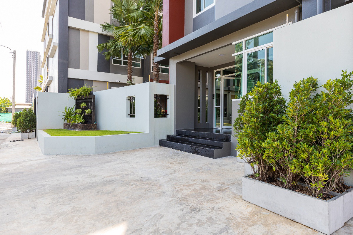 1 Bed Condo · Wang Thonglang, bangkok — photo 5