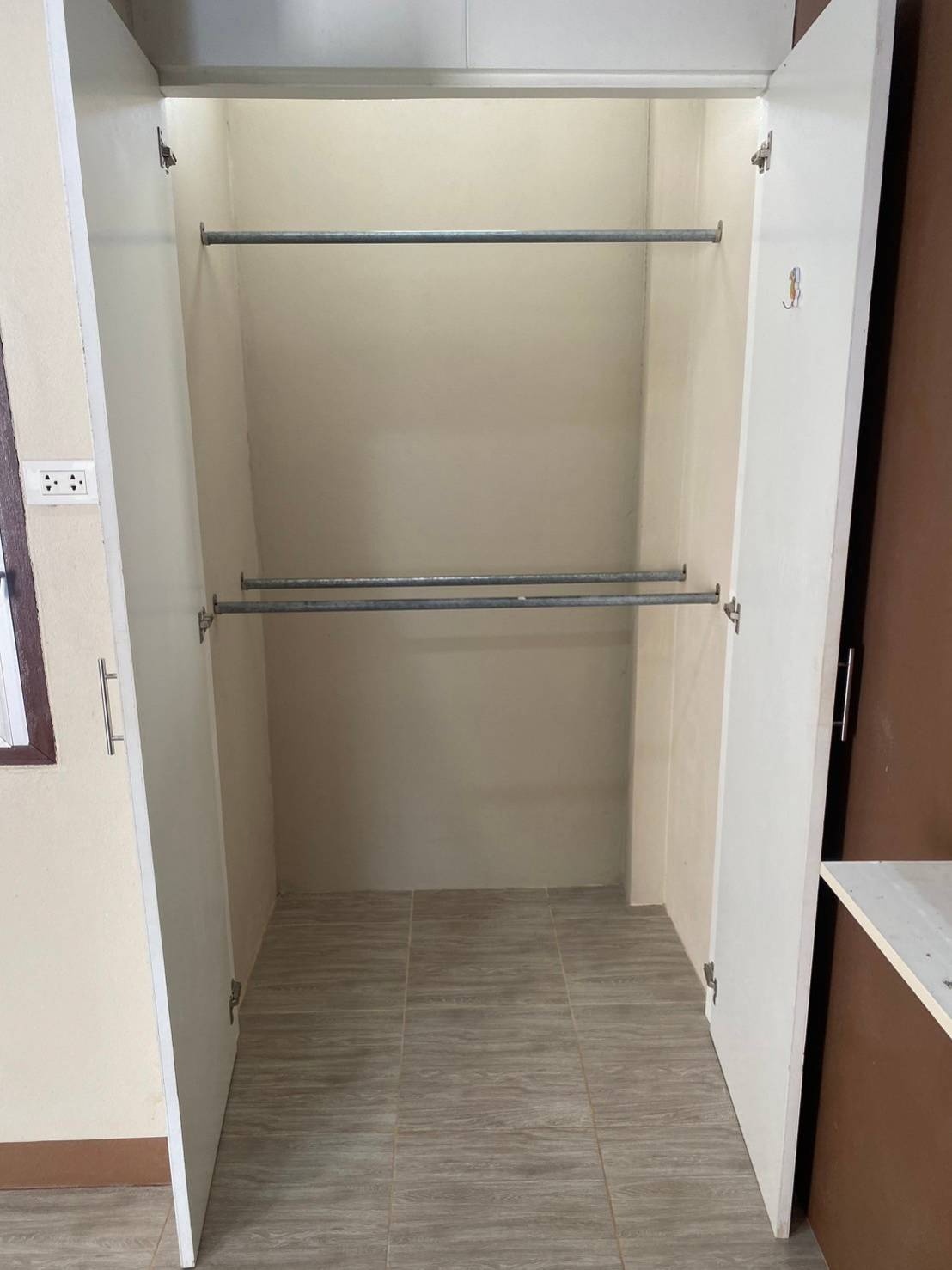 1 Bed Condo — photo 4