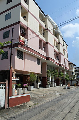 1 Bed Condo · Wang Thonglang, bangkok — photo 1