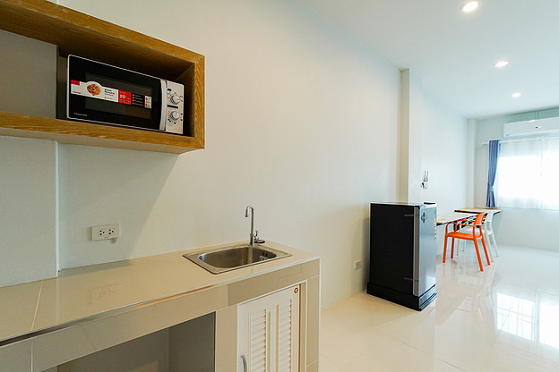 1 Bed Condo — photo 5
