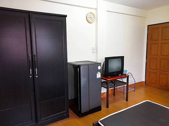 1 Bed Condo — photo 3