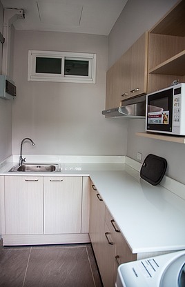 1 Bed Condo · Watthana, bangkok — photo 2