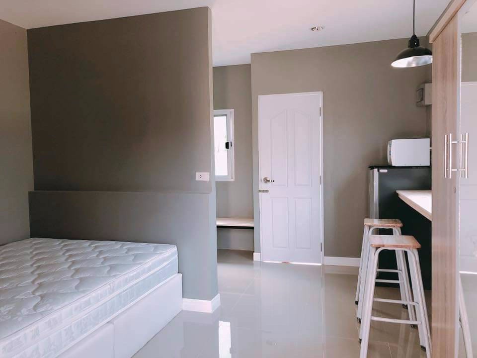 1 Bed Condo — photo 4