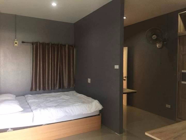 1 Bed Condo — photo 5