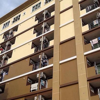 1 Bed Condo — photo 2