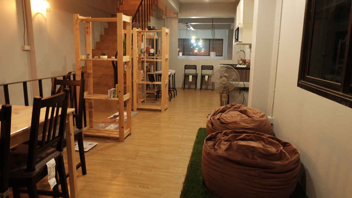 1 Bed Condo — photo 2
