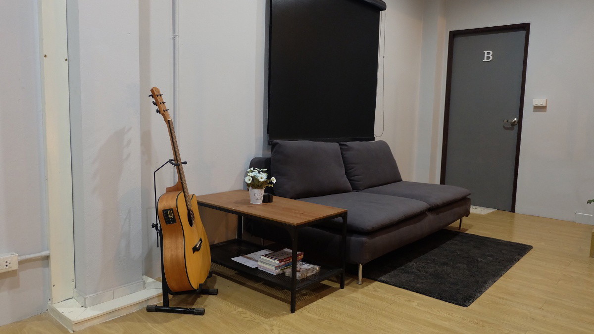 1 Bed Condo — photo 4