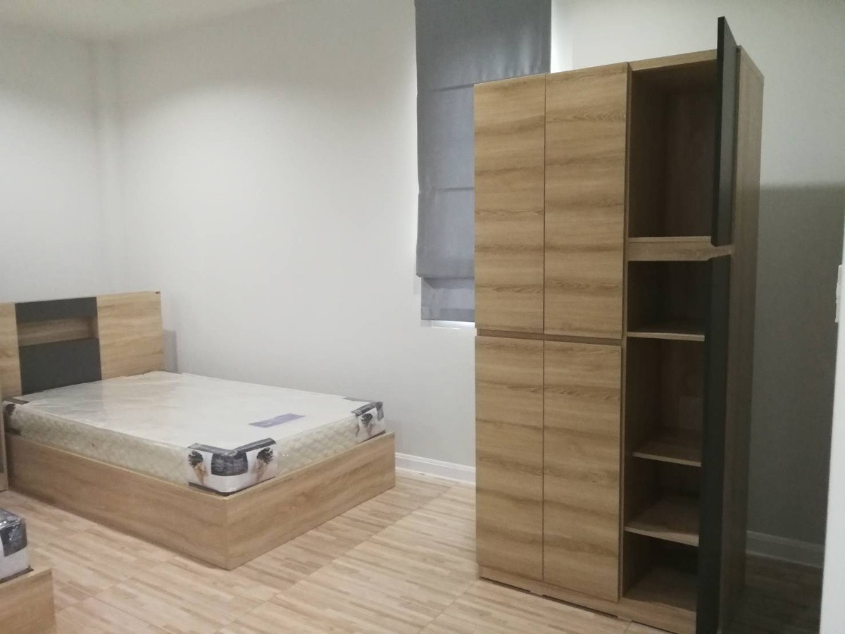 1 Bed Condo — photo 4