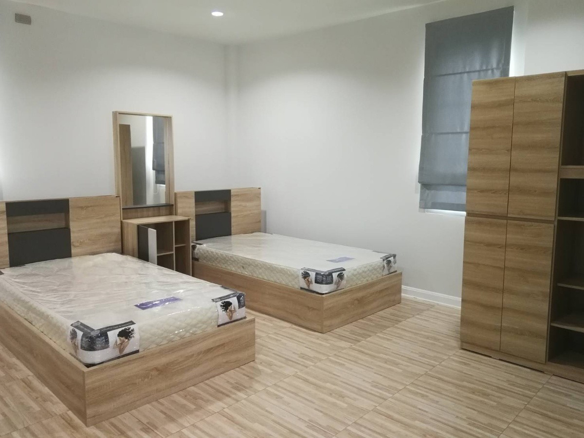 1 Bed Condo — photo 5
