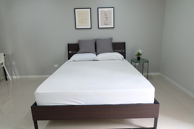 1 Bed Condo — photo 4