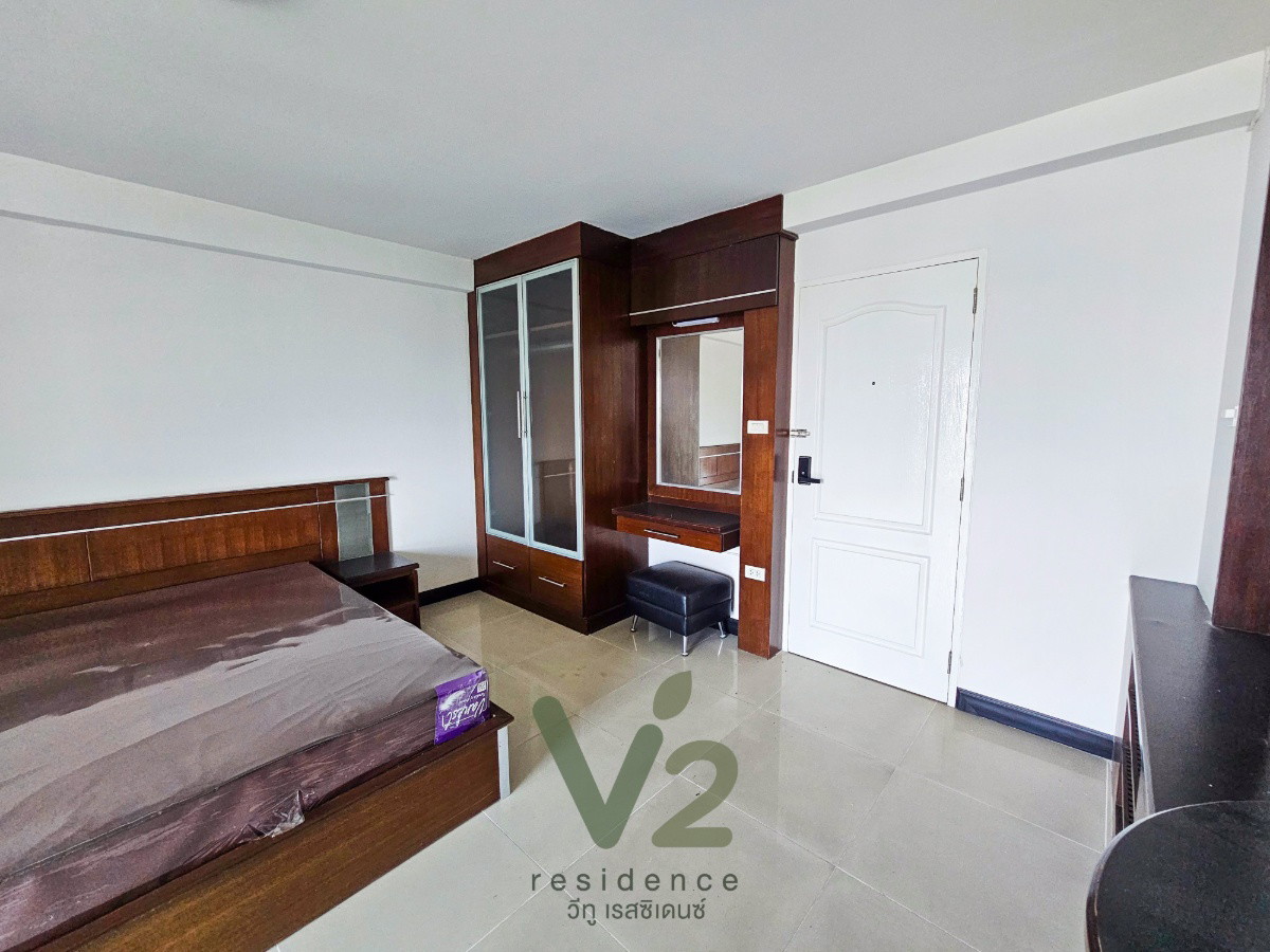 1 Bed Condo · Bangkok Noi, bangkok — photo 2