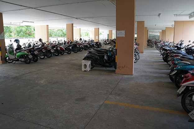 1 Bed Condo — photo 4