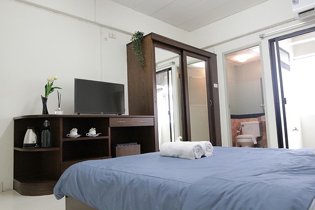Condo · Nong Chok, bangkok — photo 2