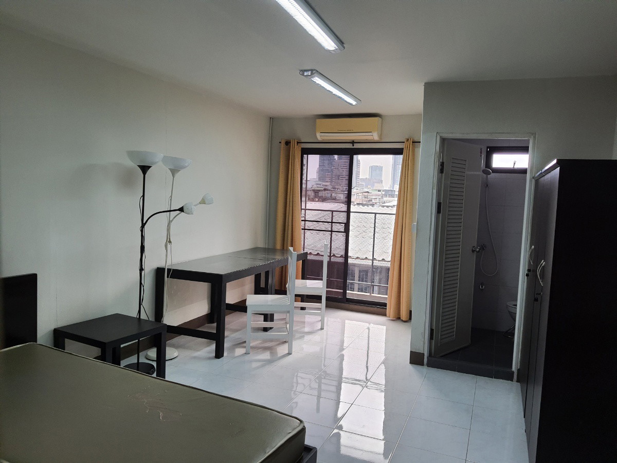 Condo · Bang Rak, bangkok — photo 3