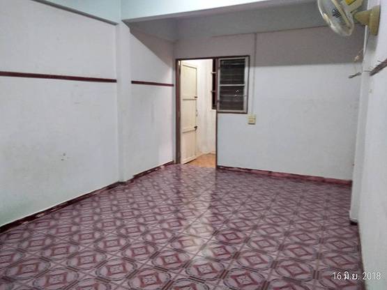 1 Bed Condo — photo 2