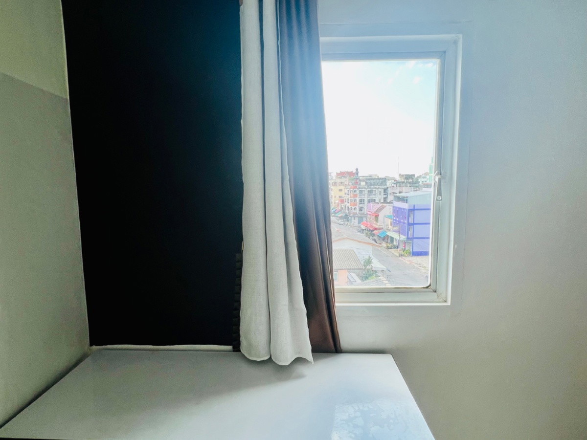1 Bed Condo — photo 4