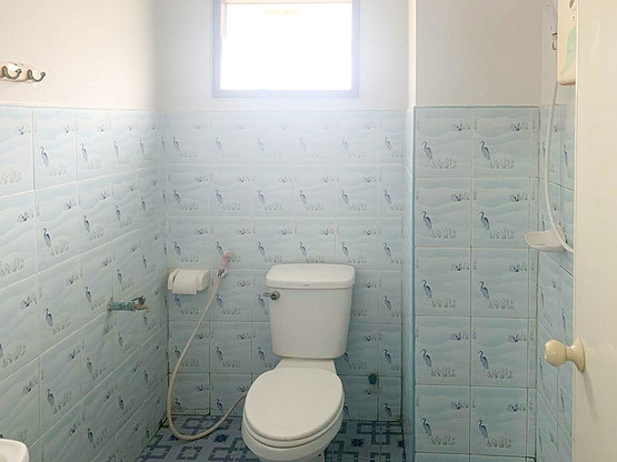 1 Bed Condo — photo 2