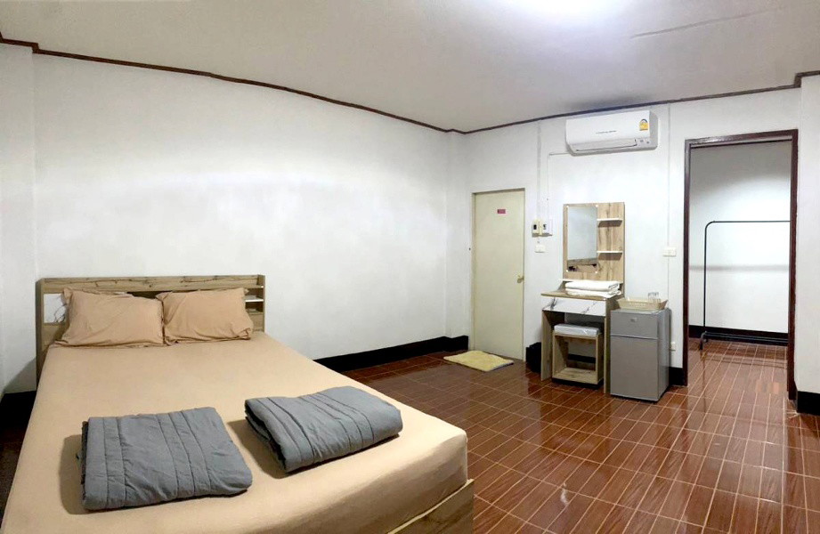 1 Bed Condo — photo 5